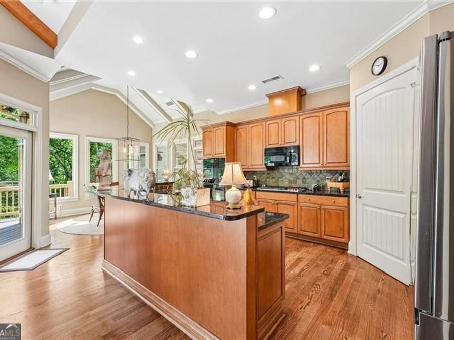 Property Image 24