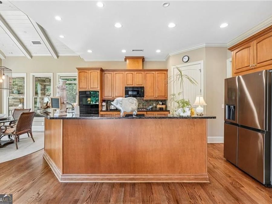 Property Image 25