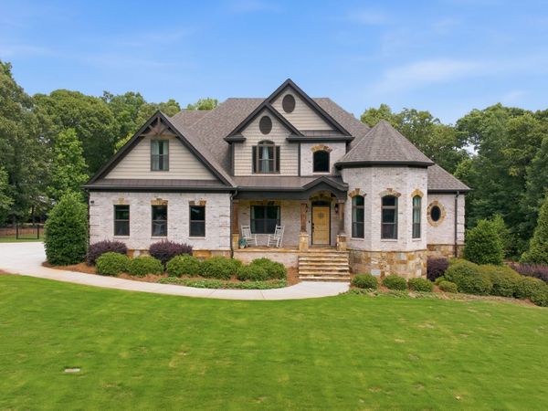 365 Stone Creek Drive, Hull, GA 30646