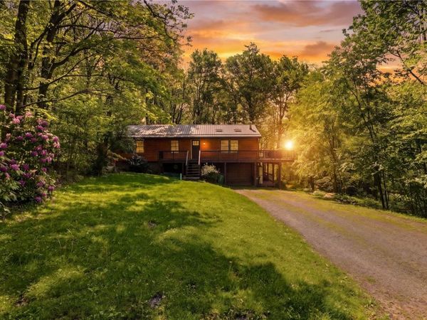 275 Aspen Mountain Road, Boswell, PA 15531