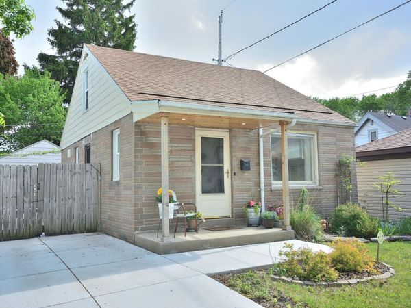 4909 W Galena St, Milwaukee, WI 53208