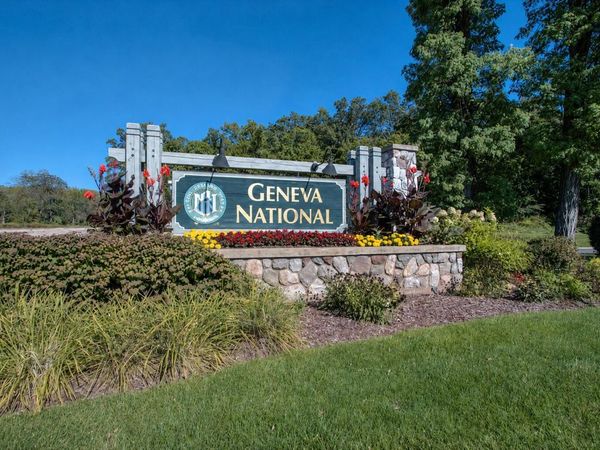 N 1345 Geneva National Ave, Unit 15-40, Lake Geneva, WI 53147