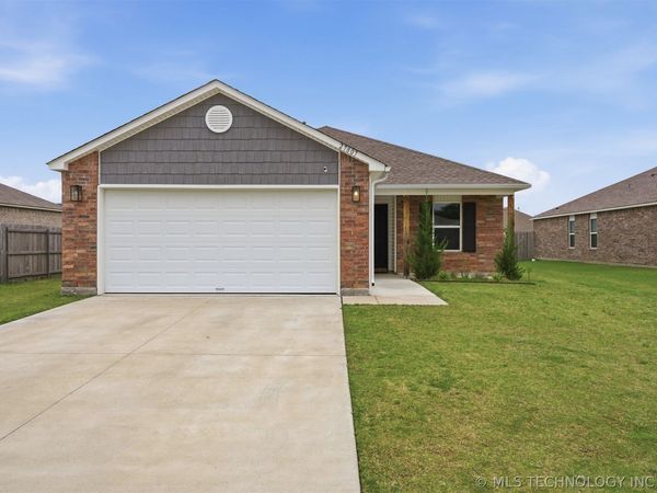 27807 E 114th Place S, Coweta, OK 74429