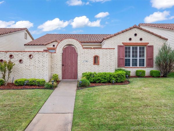 3742 W Austin Street , Broken Arrow, OK 74011