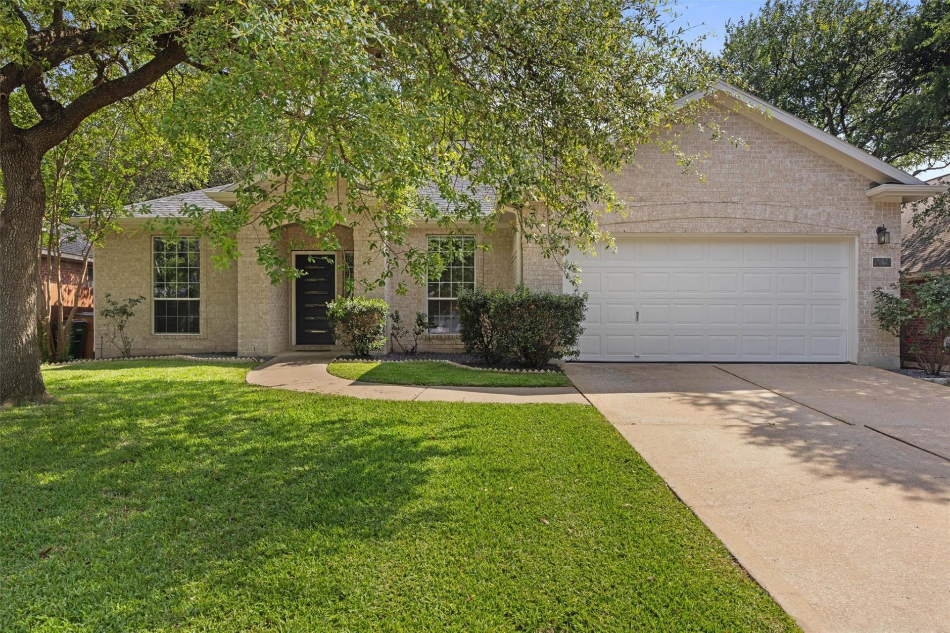 2613 Lou John St, Austin, TX 78727 Main Photo