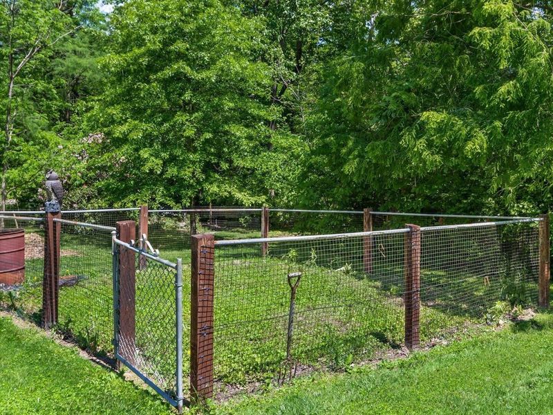 6150 Ballard Road , Nashport, OH 43830 Photo 26