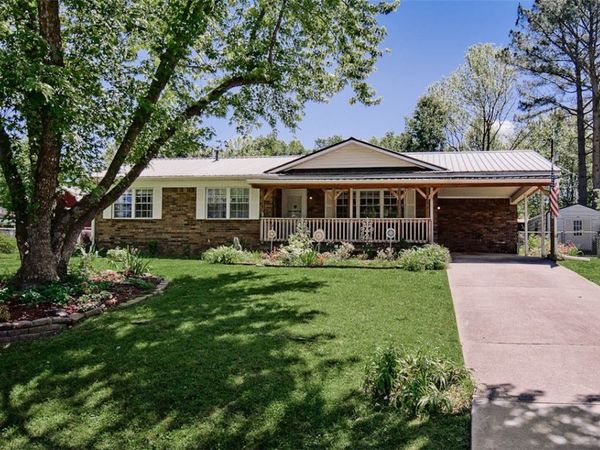 43 Elmwood Street, West Fork, AR 72774