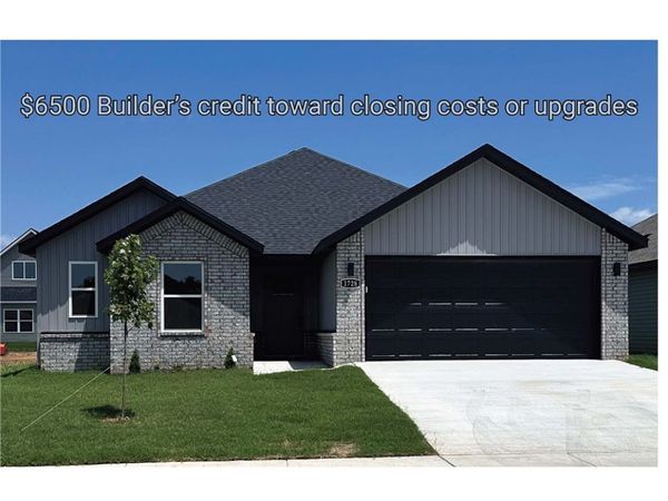 1728 Gerald Shay Road, Gentry, AR 72734