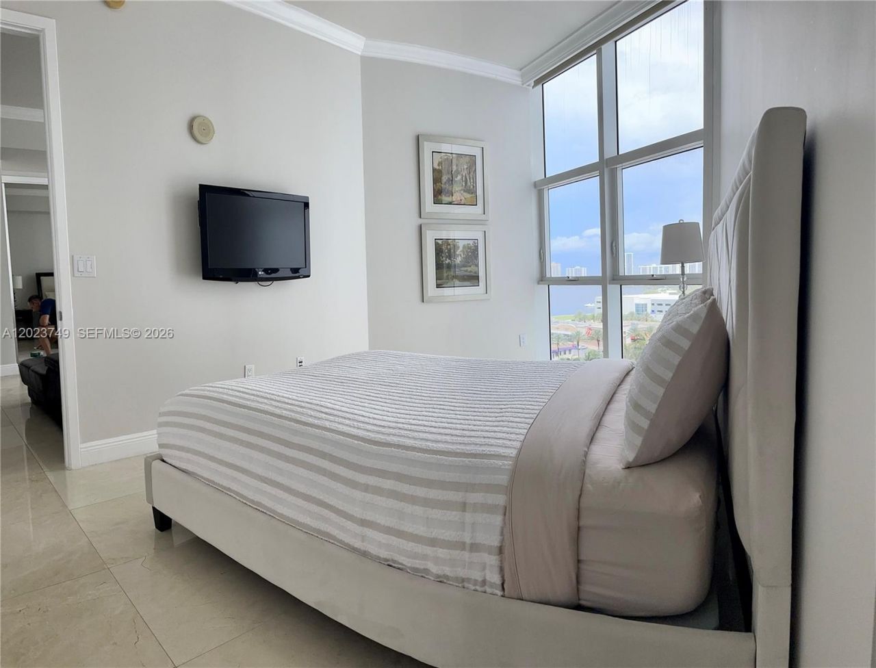 18101 Collins Ave, Unit 1108, Sunny Isles Beach, FL 33160 Photo