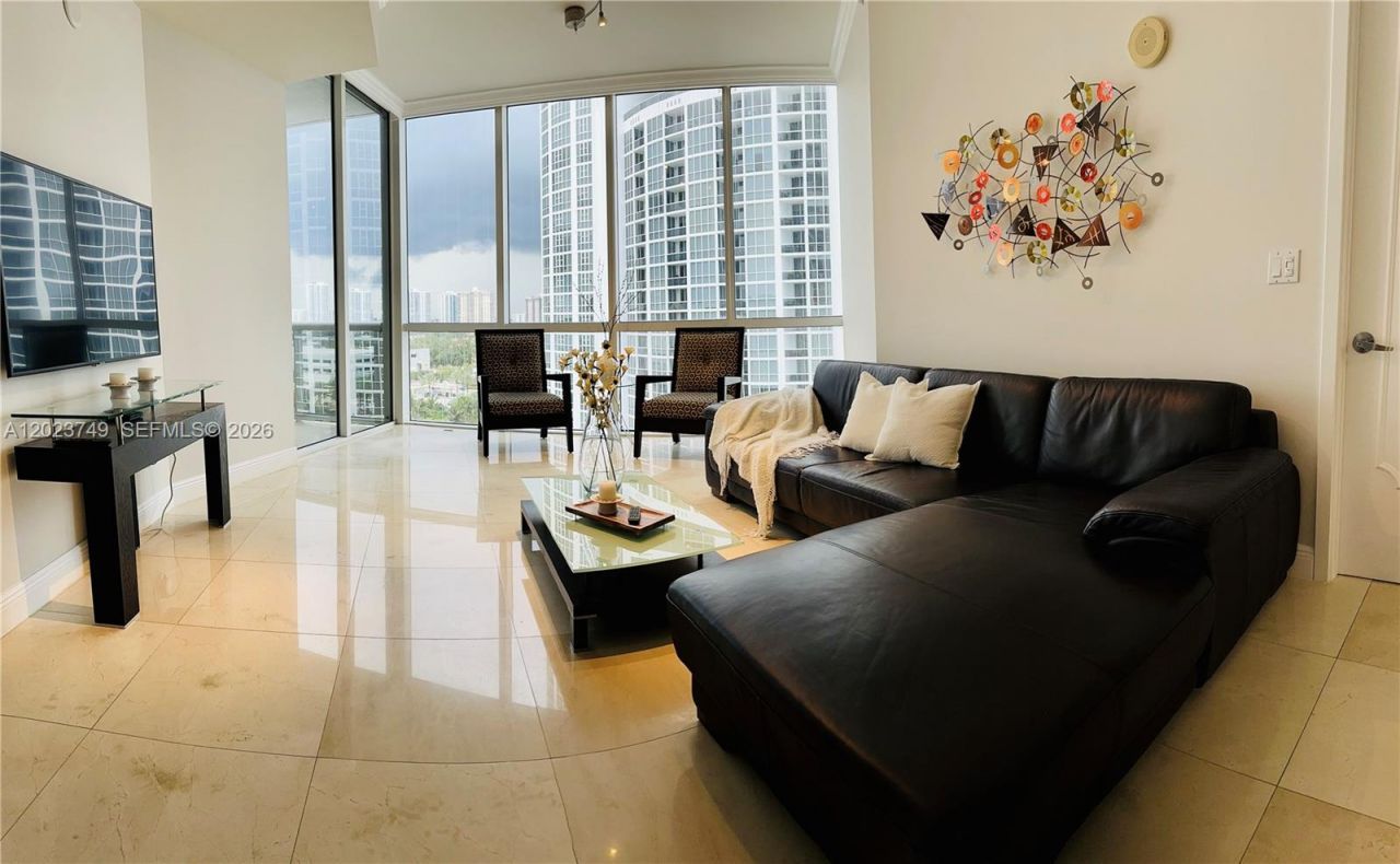 18101 Collins Ave, Unit 1108, Sunny Isles Beach, FL 33160 Photo