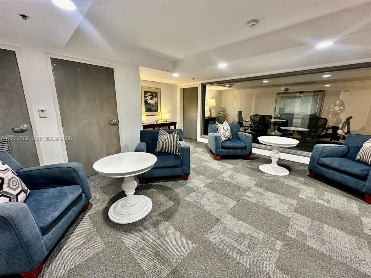 1155 Brickell Bay Dr , Unit 905, Miami, FL 33131 Photo