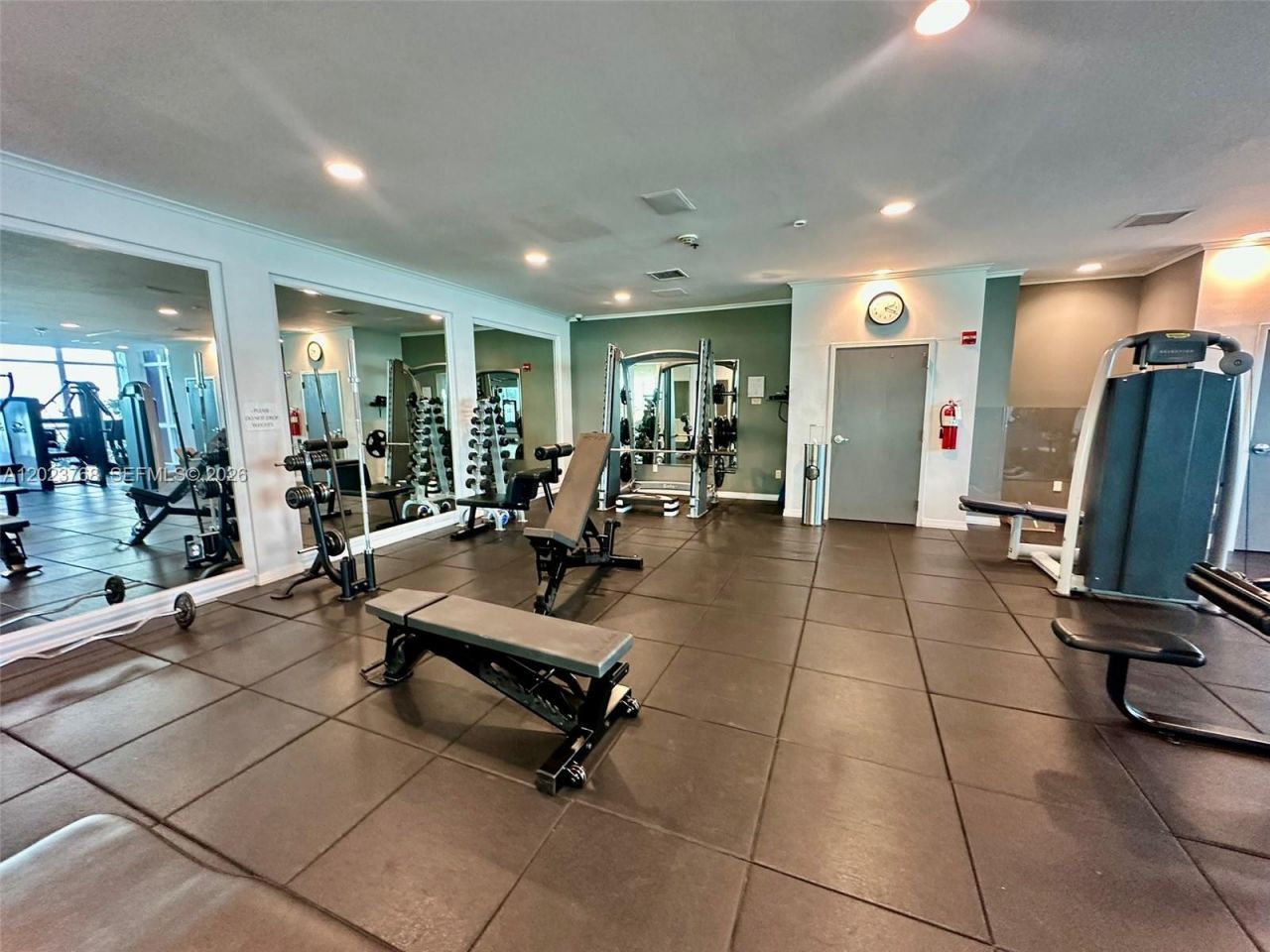 1155 Brickell Bay Dr , Unit 905, Miami, FL 33131 Photo