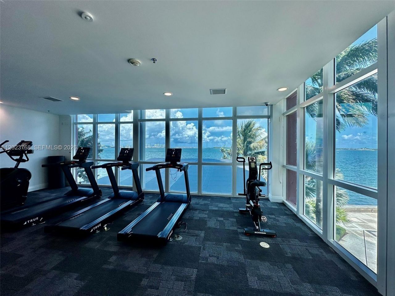 1155 Brickell Bay Dr , Unit 905, Miami, FL 33131 Photo