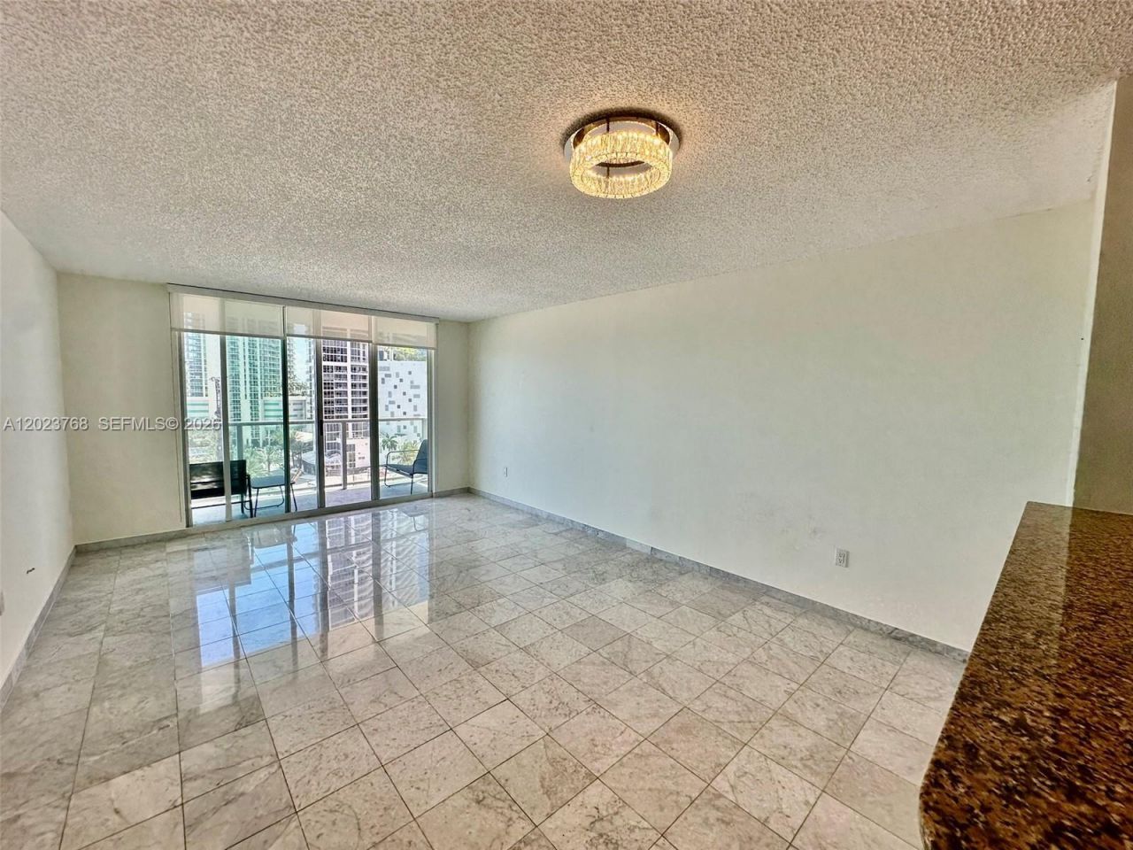 1155 Brickell Bay Dr , Unit 905, Miami, FL 33131 Photo