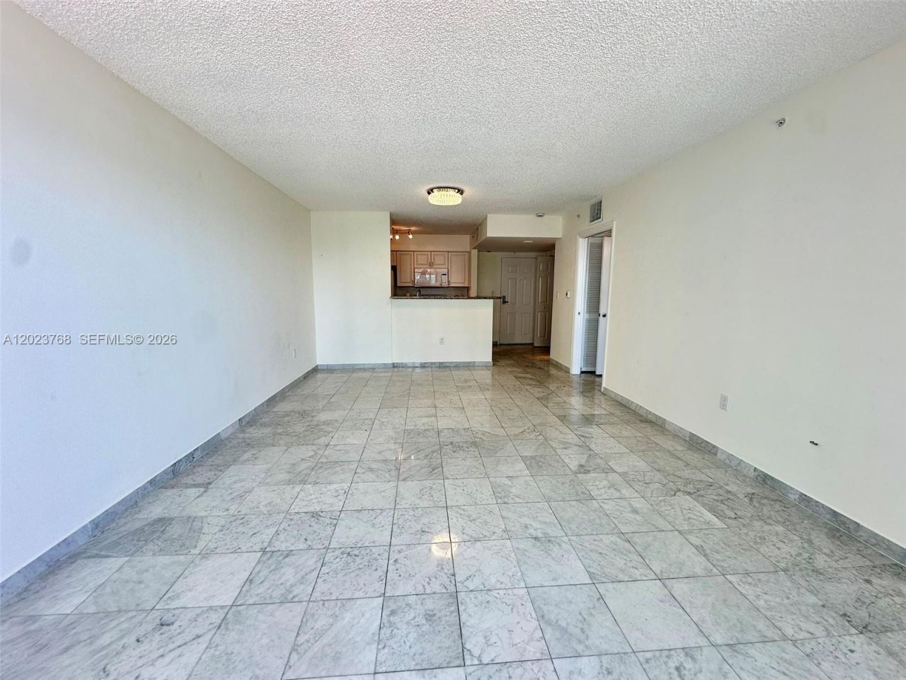 1155 Brickell Bay Dr , Unit 905, Miami, FL 33131 Photo