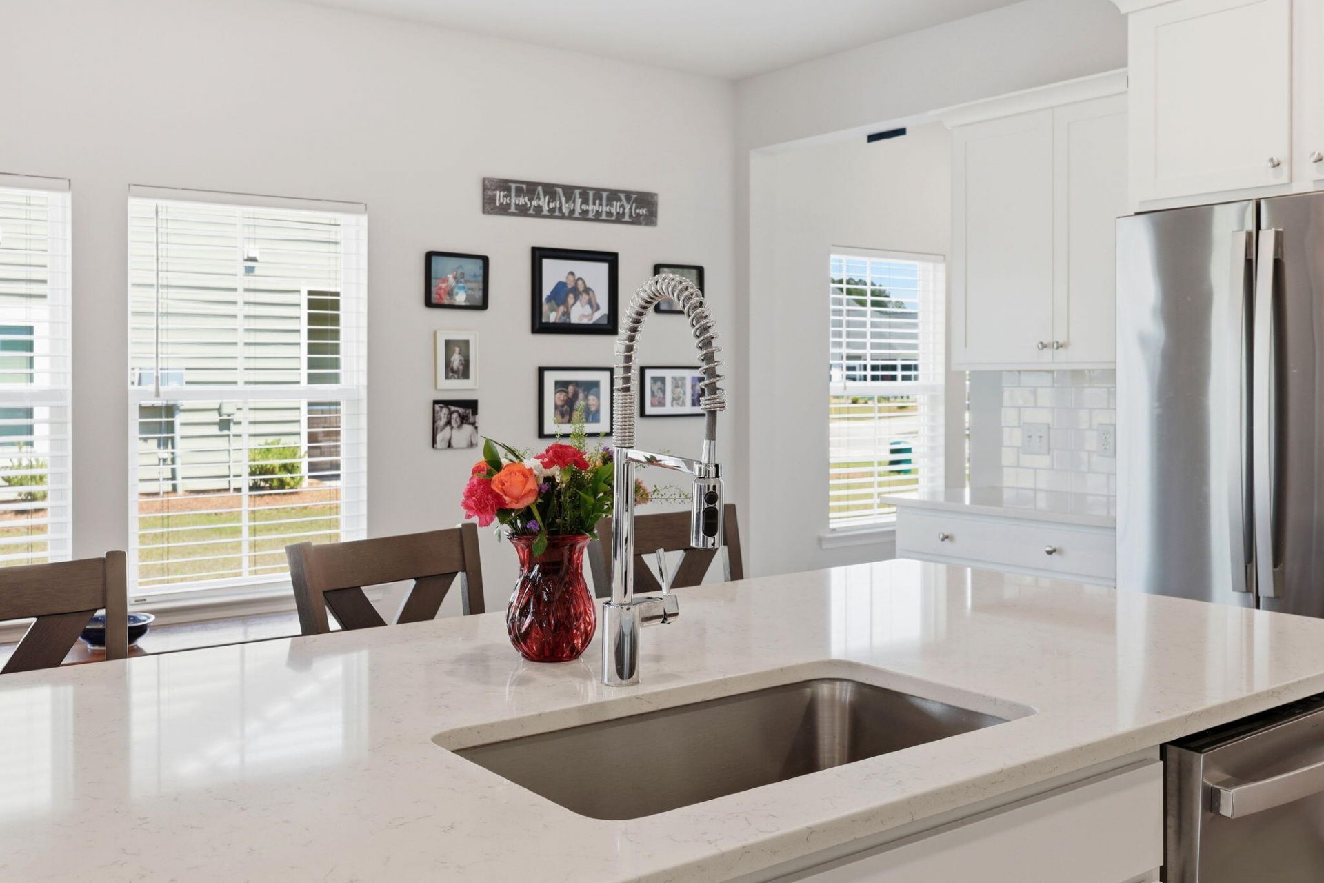 1210 Black Skimmer Street Photo 8