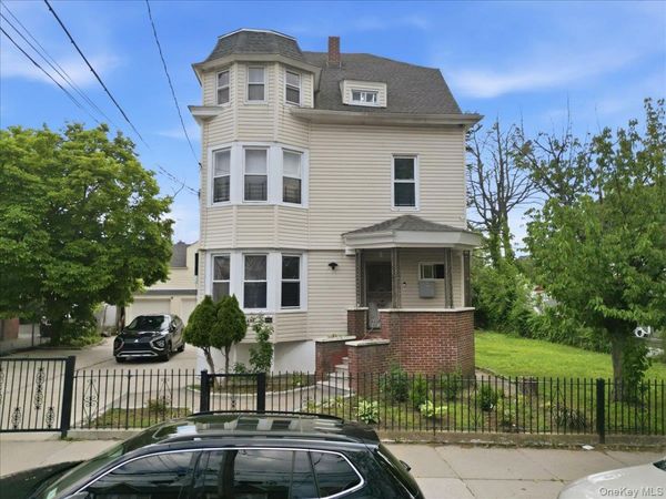 844-48 E 215th Street , Bronx, NY 10467