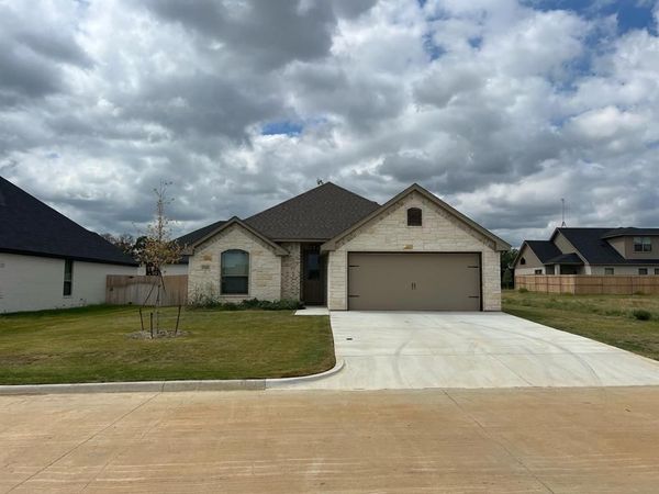 1125 Wild Rose Drive, Tolar, TX 76476