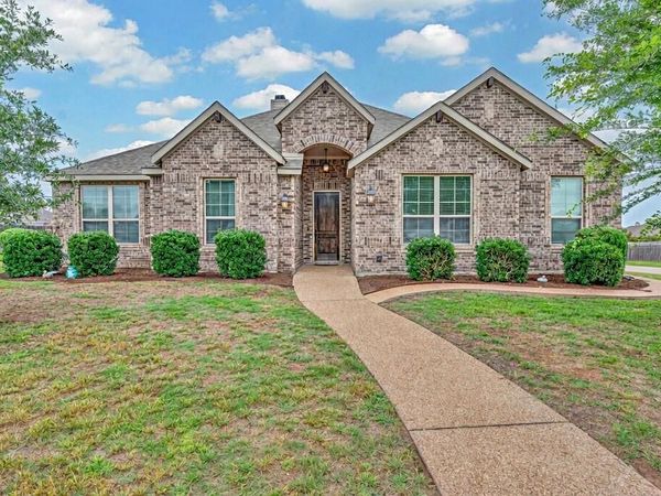 1012 Steamboat Drive , Hewitt, TX 76643