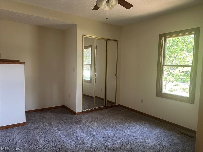 422 N Center Street , Lagrange, OH 44050 Photo 27