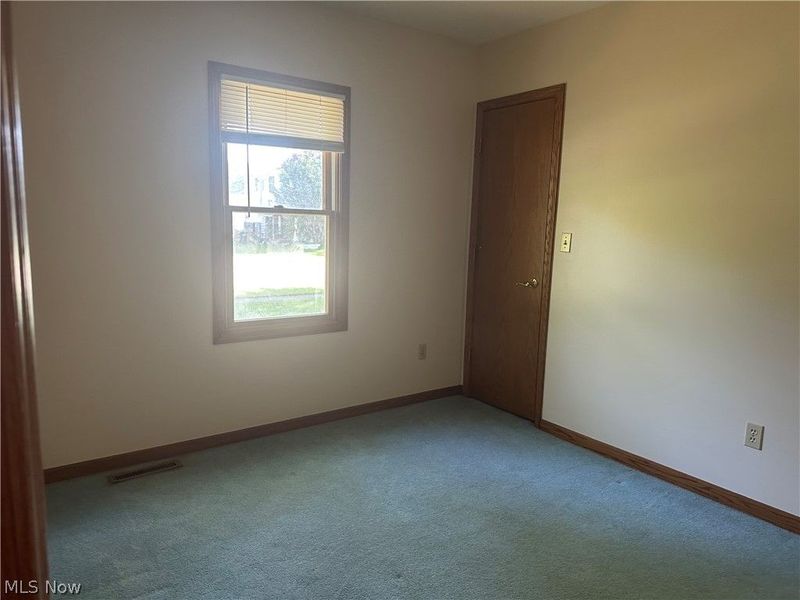 422 N Center Street , Lagrange, OH 44050 Photo 28