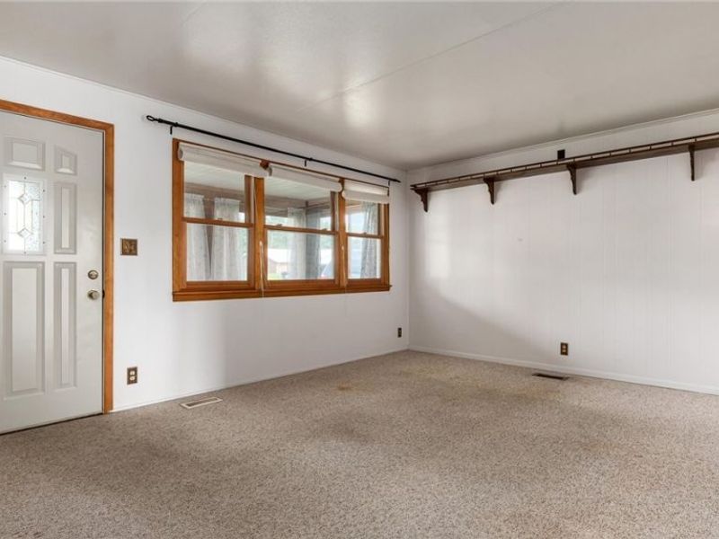 431 Swigart Street, New Lexington, OH 43764 Photo 3