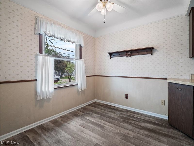 4711 Longwood Avenue, Parma, OH 44134 Photo 11