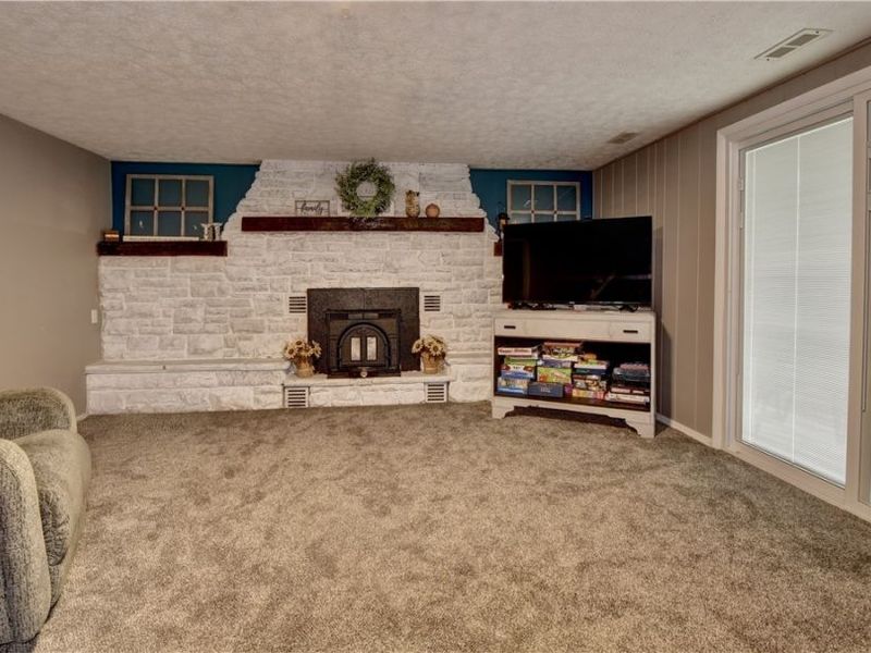 5686 Darletta Street SW, Navarre, OH 44662 Photo 16