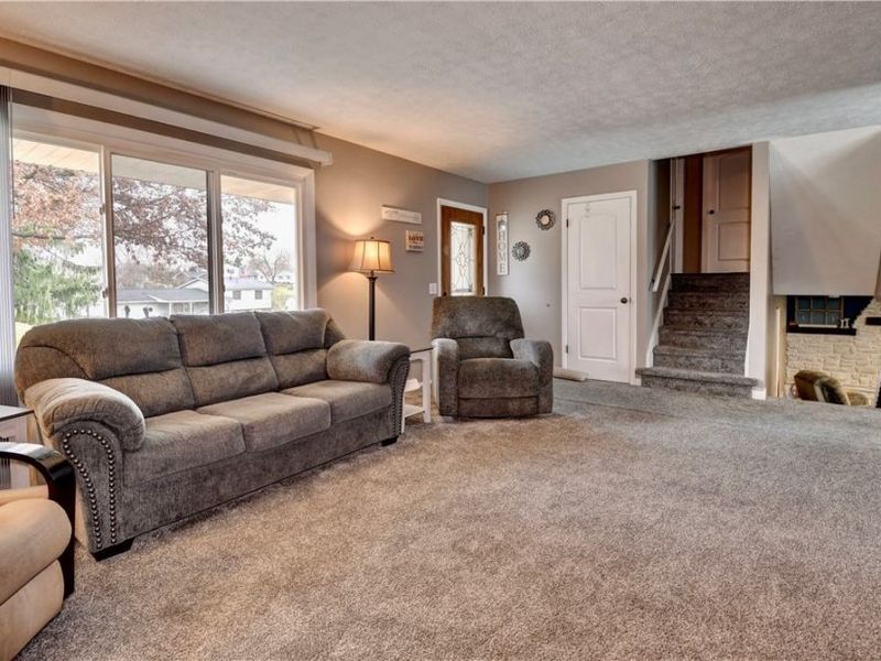 5686 Darletta Street SW, Navarre, OH 44662 Photo 5