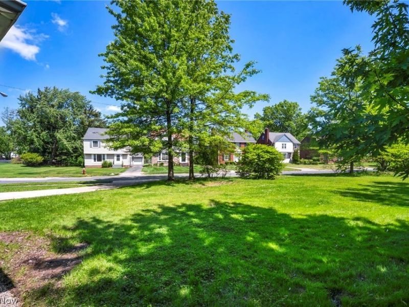 2313 N Taylor Road, Cleveland Heights, OH 44112 Photo 31