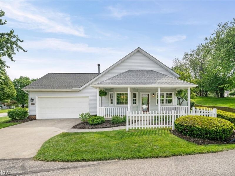 1235 Candlewick Lane, Unit 3-11, Broadview Heights, OH 44147 Photo 1