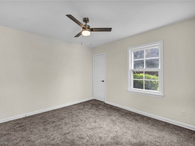 25671 Farringdon Avenue , Euclid, OH 44132 Photo 19