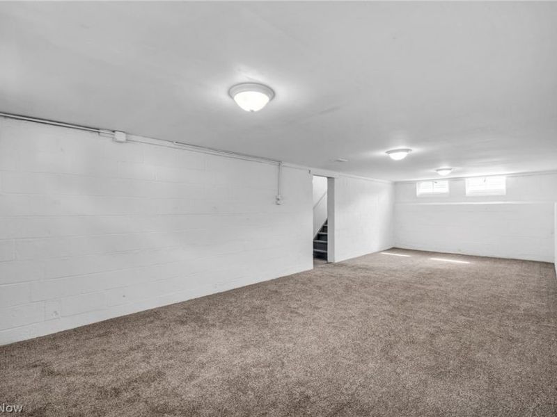 25671 Farringdon Avenue , Euclid, OH 44132 Photo 34