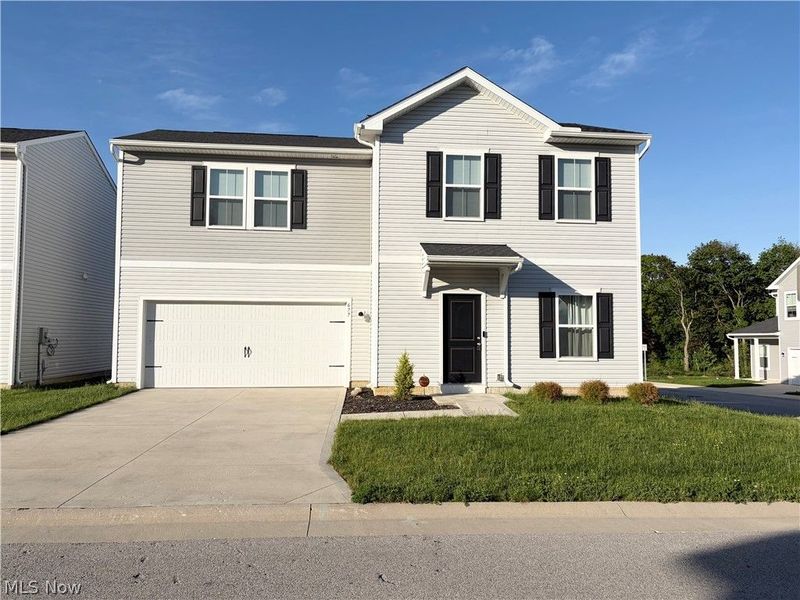 677 Crossings Lane , Akron, OH 44320 Photo 1
