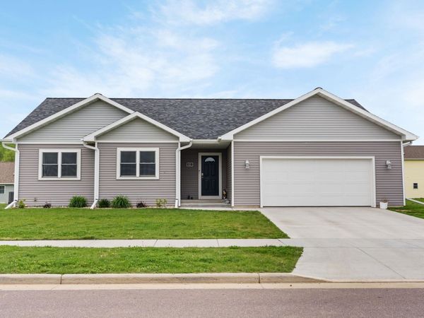 521 Roosevelt Street, Baraboo, WI 53913