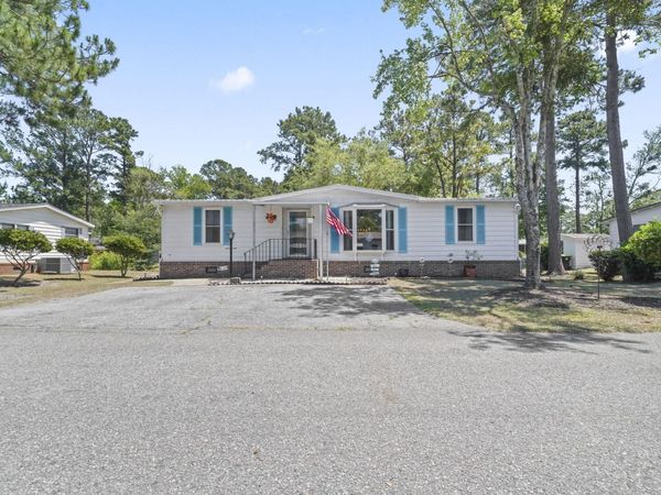 3123 Palmetto Dr., Murrells Inlet, SC 29576