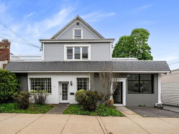 1205 Massachusetts Ave, Arlington, MA 02476