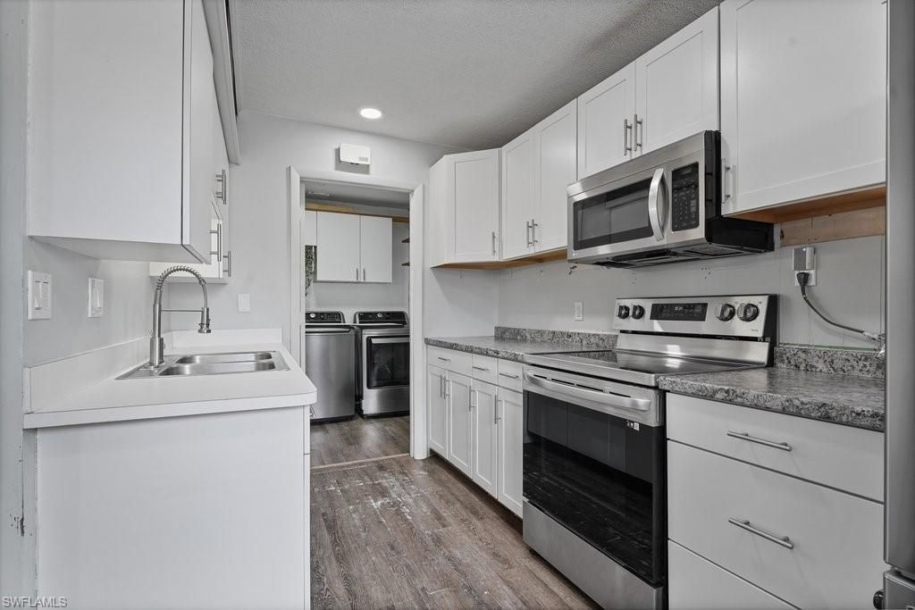 912 Hibiscus Ln , North Fort Myers, FL 33903 Photo