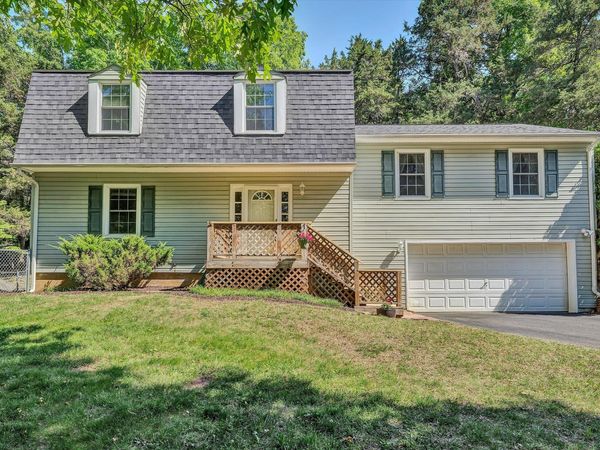 44 Shady LN , Troutville, VA 24175