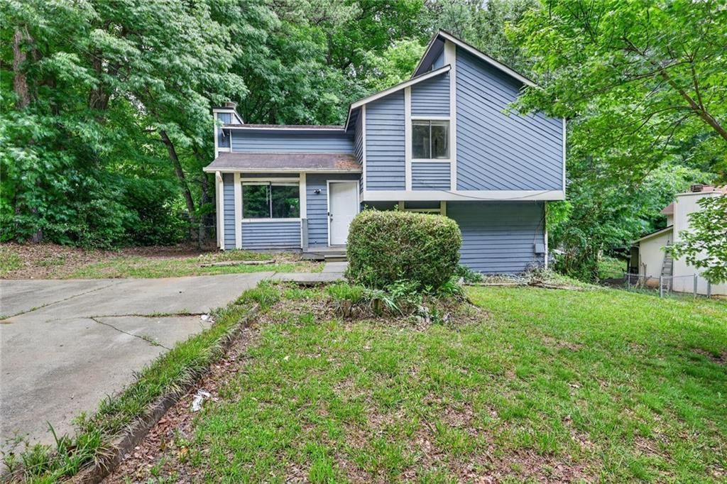 634 Inland Way Nw, Lilburn, GA 30047 Main Photo