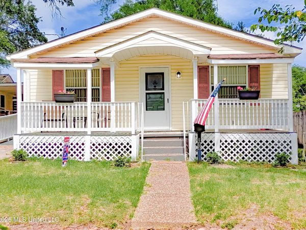 188 Acacia Avenue, Biloxi, MS 39530