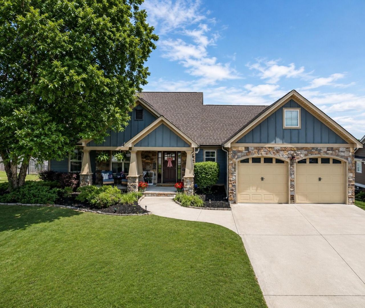 37 Bur Oak Drive, Ringgold, GA 30736 Main Photo