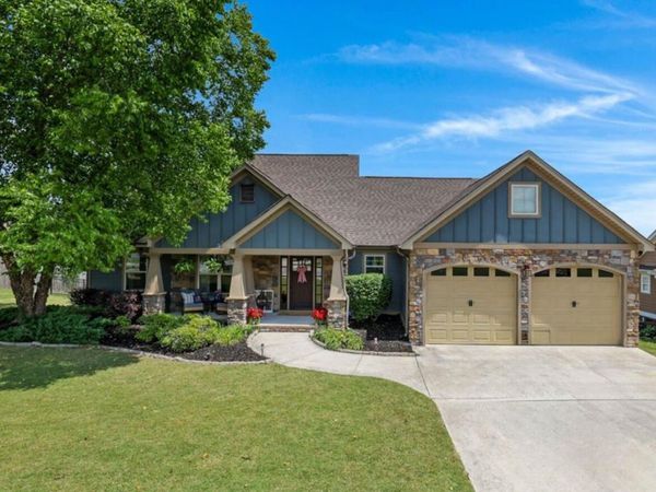 37 Bur Oak Drive, Ringgold, GA 30736