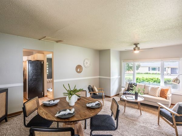 8065 Dema Drive, Des Moines, IA 50320