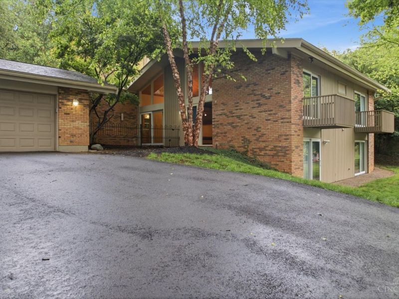 3622 Lobelia Drive, Blue Ash, OH 45241 Photo 1