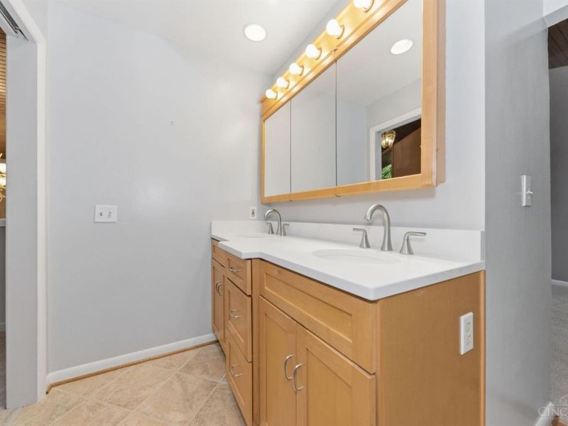 3622 Lobelia Drive, Blue Ash, OH 45241 Photo 38