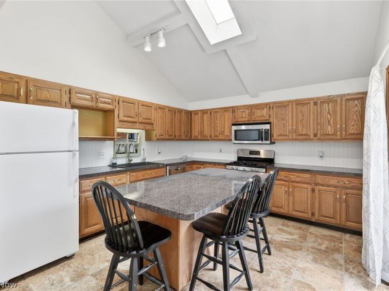 31 Pinewood Drive , Medina, OH 44256 Photo 8