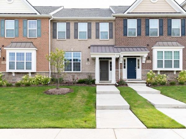 2780 Ashcombe Drive, Ann Arbor, MI 48105