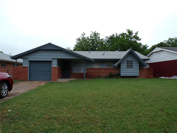 951 NW 2nd Street, Moore, OK 73160