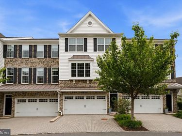 203 CORVUS CIRCLE, MEDIA, PA 19063
